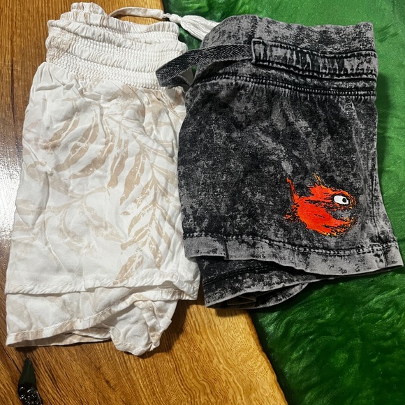 Women’s Summer Shorts Bundle - Size M - Picture 4 of 13